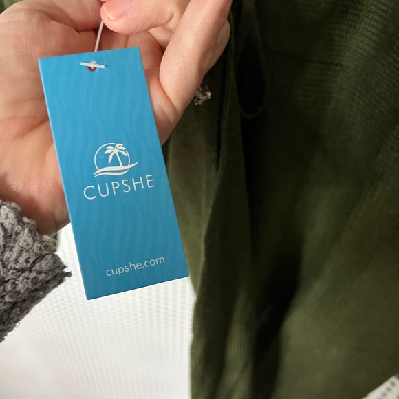 Cupshe Green Dolman Sleeve V-Neck Sweater Dress #59 - Picture 4 of 7